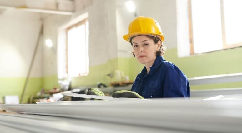 Women’s employment took a hard hit from COVID-19 – but hope is on the horizon post-pandemic: Linda Nazareth in the Globe and Mail