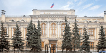 Expelling all Russian banks from SWIFT must be done now: Eugene Czolij in the Kyiv Independent