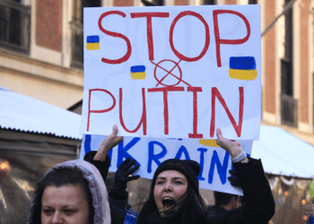 Drawing the line against Putin’s regime: Roman Sohn and Ariana Gic for Inside Policy