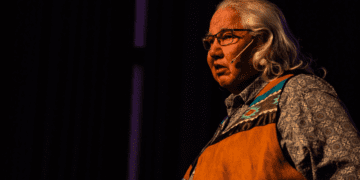 Murray Sinclair sought to build a pathway toward mutual understanding and healing for future generations: Ken Coates and Karen Restoule in the Toronto Star