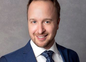 Headshot of Asher Honickman